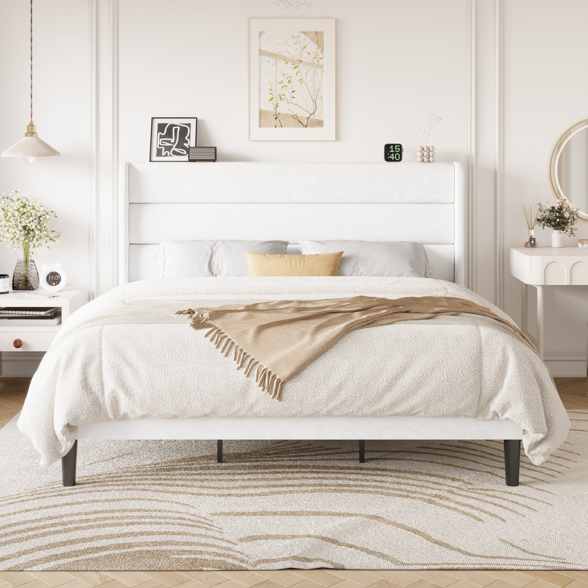 Einfach Luxury Velvet Upholstered Platform Bed Frame with Wingback Headboard