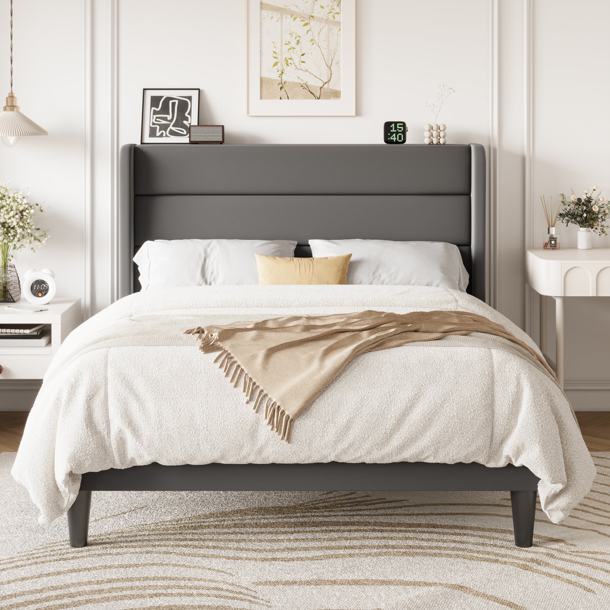Einfach Luxury Velvet Upholstered Platform Bed Frame with Wingback Headboard