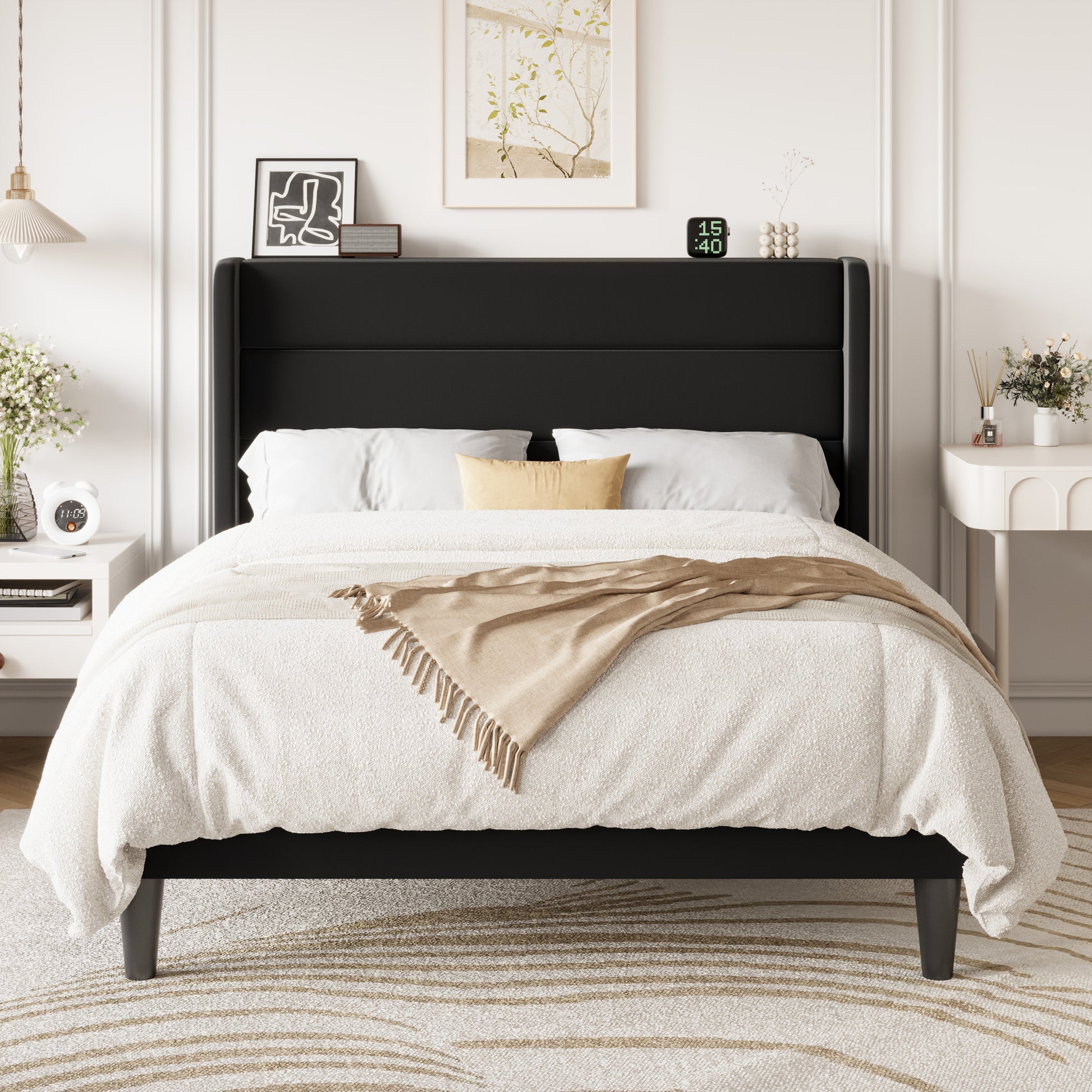 Einfach Luxury Velvet Upholstered Platform Bed Frame with Wingback Headboard