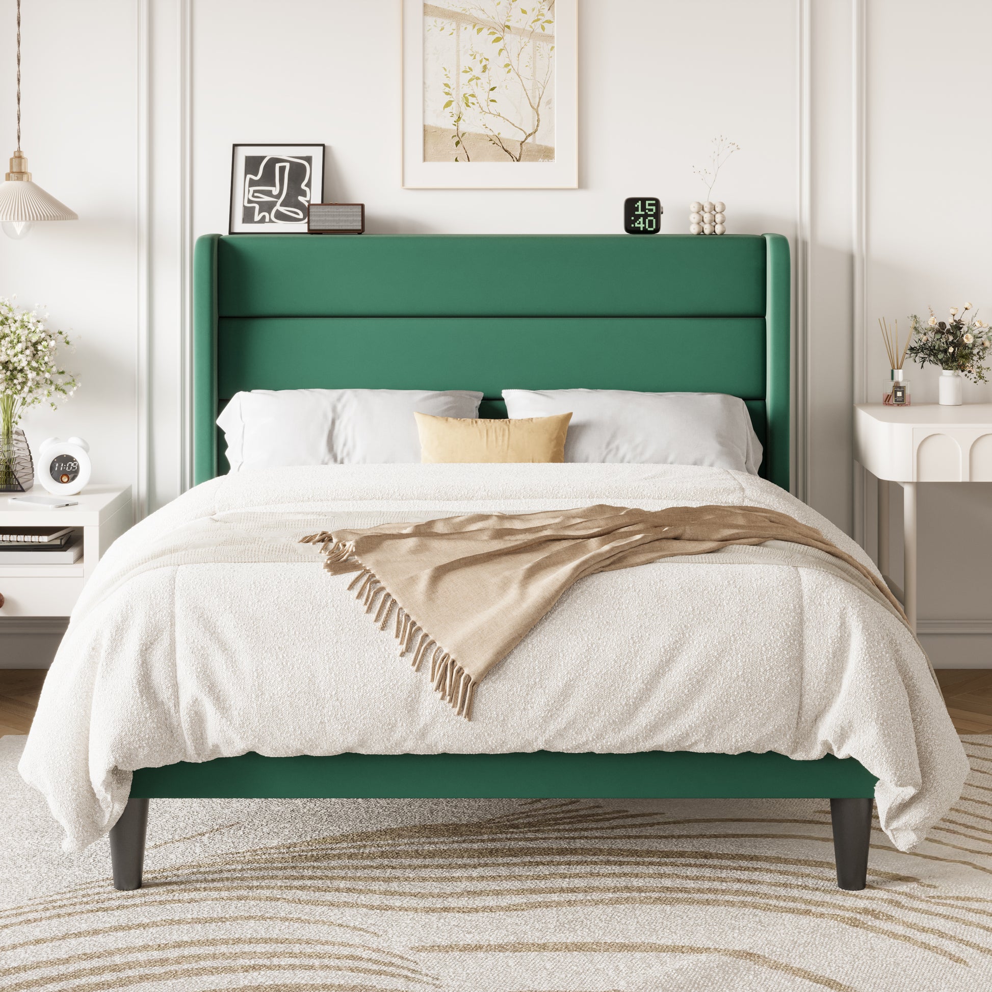 Einfach Luxury Velvet Upholstered Platform Bed Frame with Wingback Headboard
