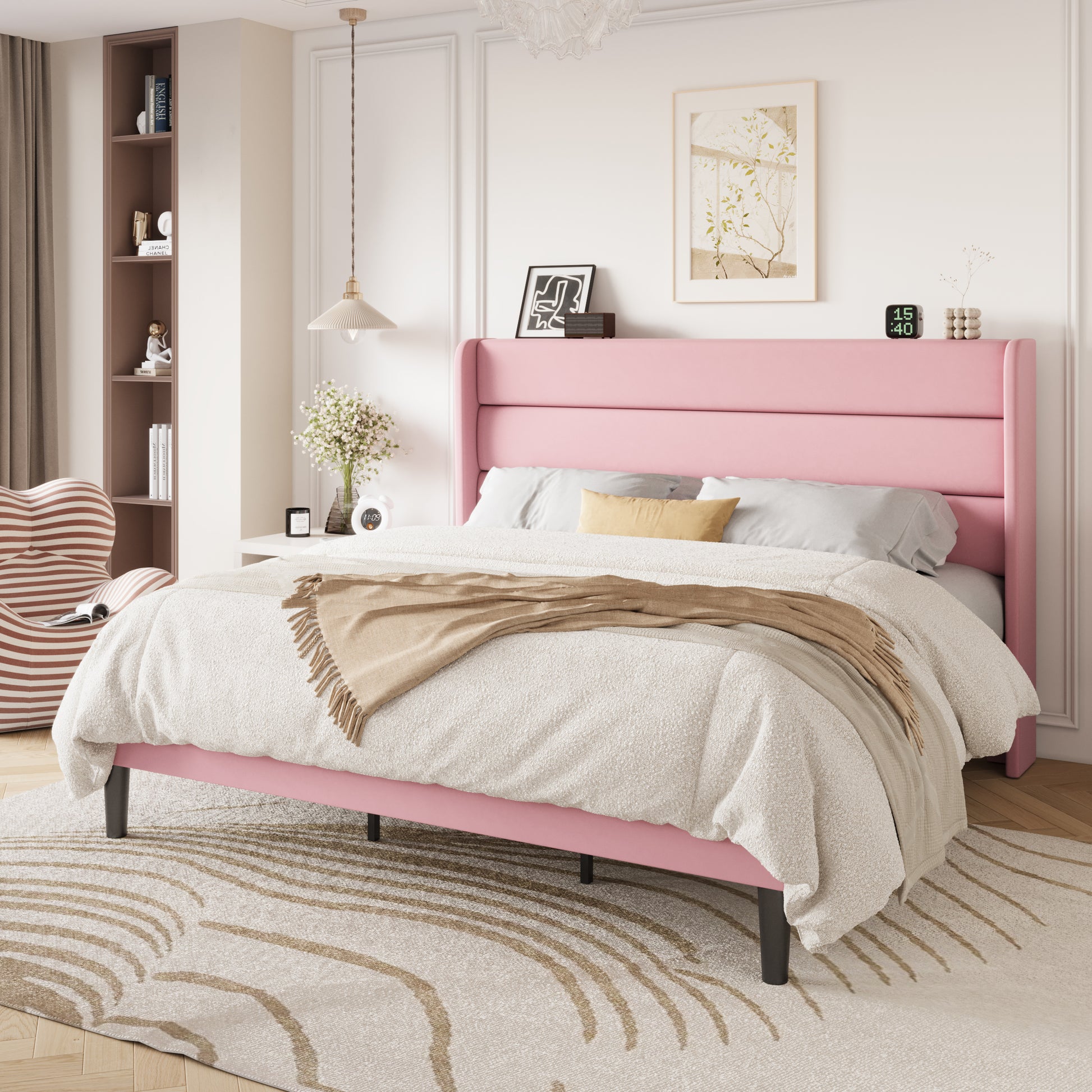 Einfach Luxury Velvet Upholstered Platform Bed Frame with Wingback Headboard